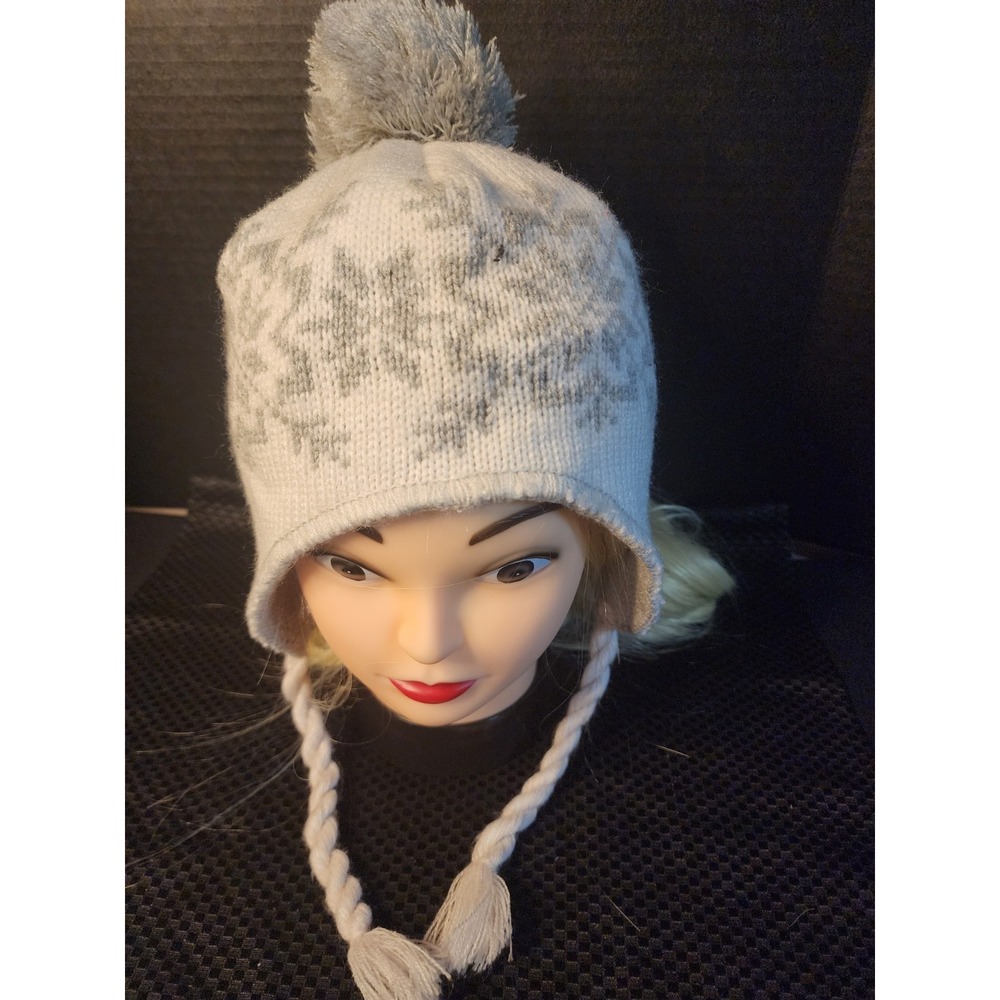 ADIDAS SCANDINAVIAN White/Gray Womens Warm Ski Hat "OS" Logo. CR10
